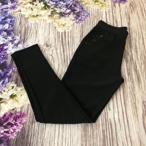 NWOT Pull-on Skinny Pants
